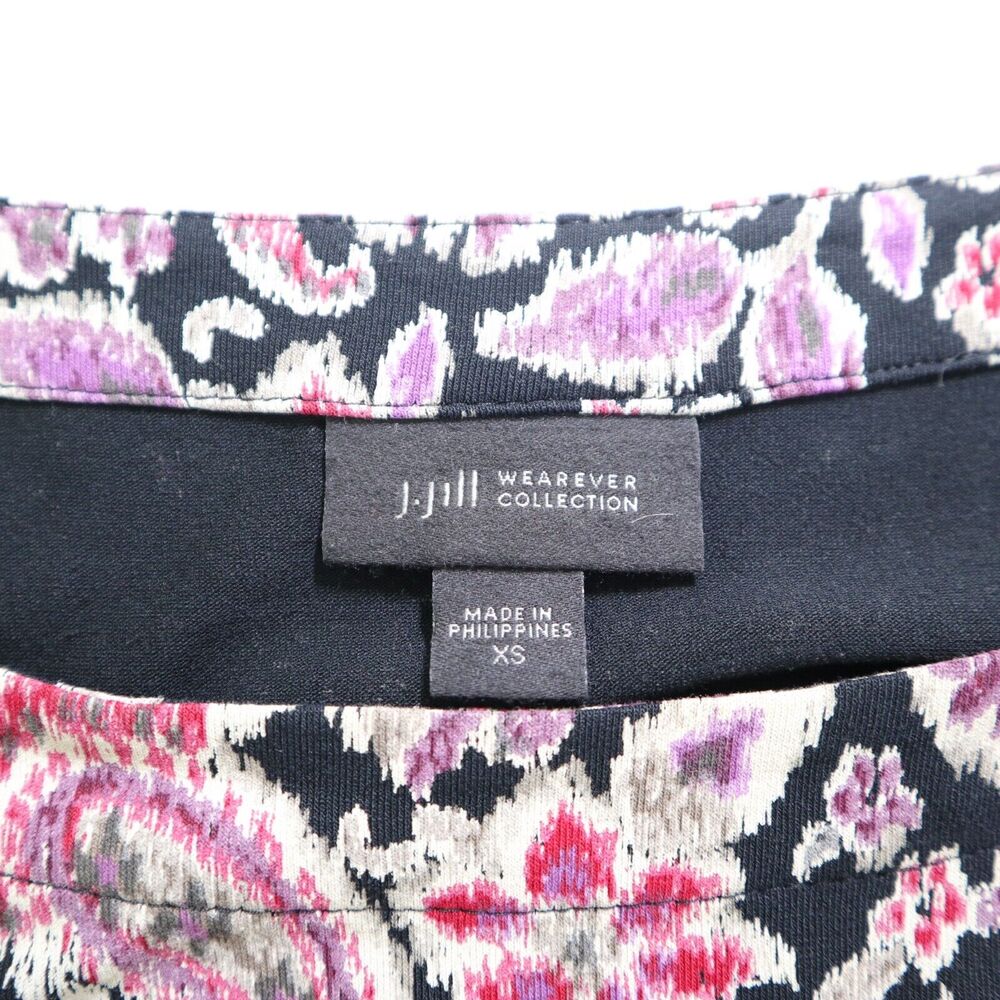 J Jill Size XS Wearever Collection Tunic Long Sleeve Black Pink Floral - Picture 8 of 9